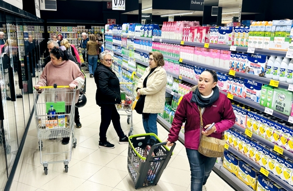 Los comercios que lo deseen podr�n abrir el mi�rcoles 7 de enero, festividad local